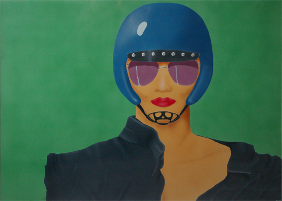 Frau mit Helm